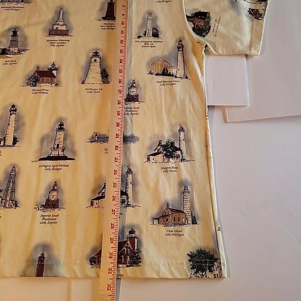 Vintage 90s Y2K Lighthouses of Michigan T-Shirt AOP Size Mens XL  Art Unlimited - Picture 2 of 8